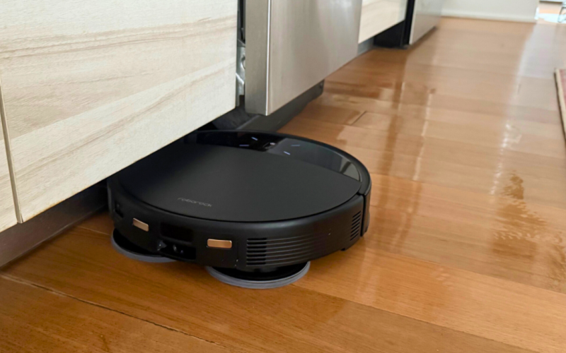 i-tested-25-robot-vacuum-and-mop-combos-and-found-5-that-actually-scrub