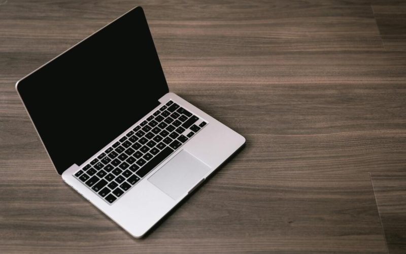 take-advantage-of-this-$280-macbook-pro-deal-while-supplies-last