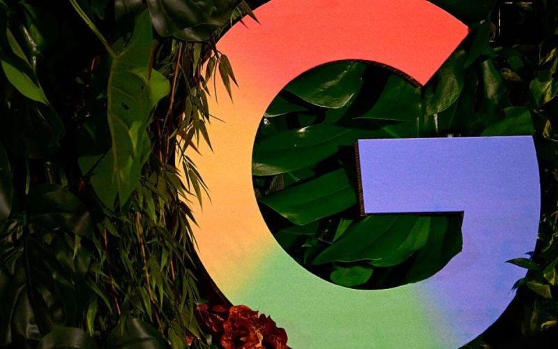 google-issues-security-alert-about-malicious-vpns-stealing-user-data